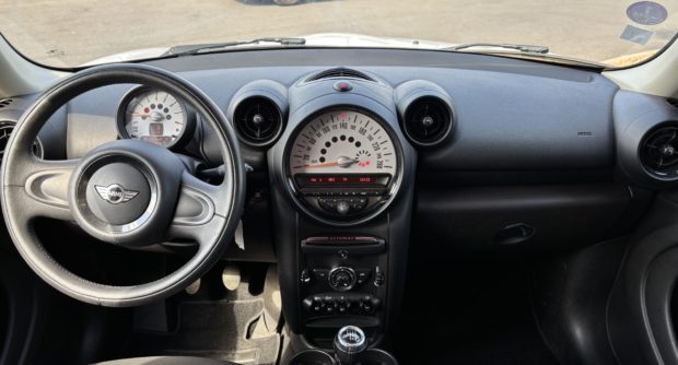 MINI COUNTRYMAN 1.6 ONE 98 DC598YG (13)