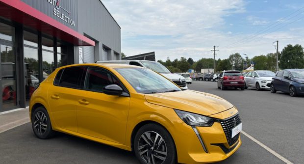 PEUGEOT 208 1.2 PURETECH 100 ALLURE PACK GM648CN (3)