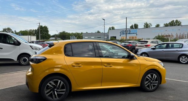 PEUGEOT 208 1.2 PURETECH 100 ALLURE PACK GM648CN (4)